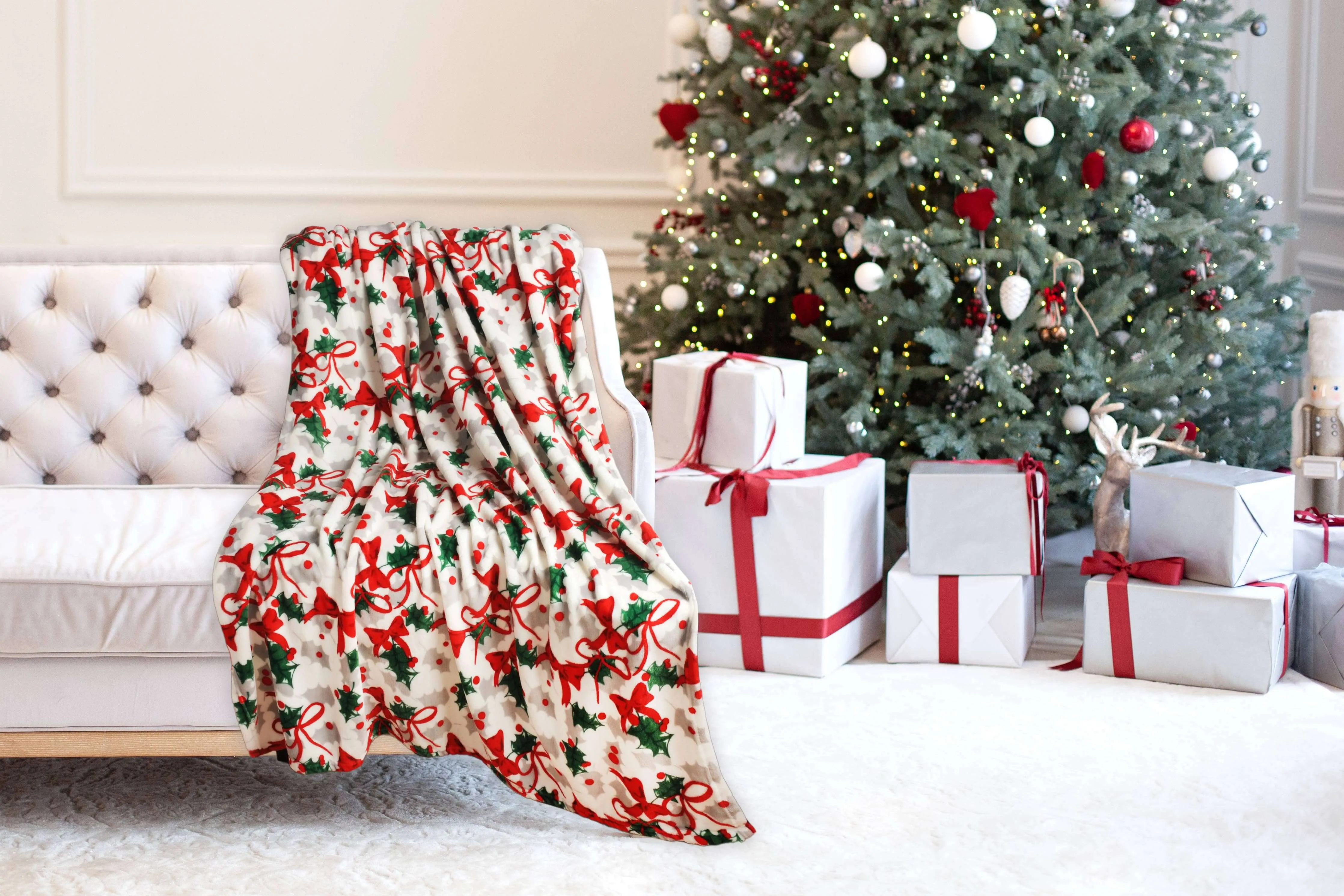 CHRISTMAS CHEER PLUSH THROW BLANKETS by Kathy Ireland