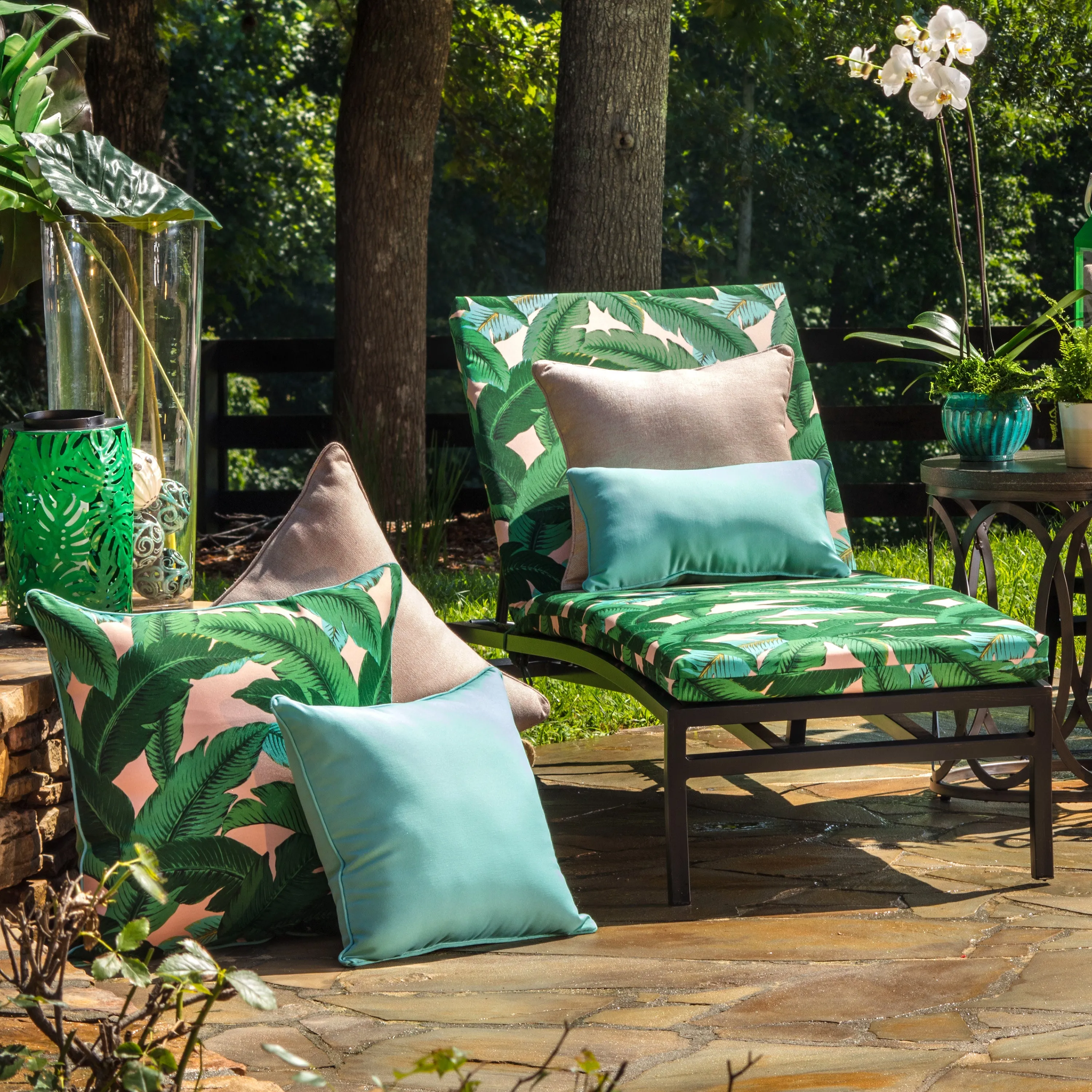 Outdoor/Indoor Radiance Pool Rectangular Throw Pillow (Set of 2)