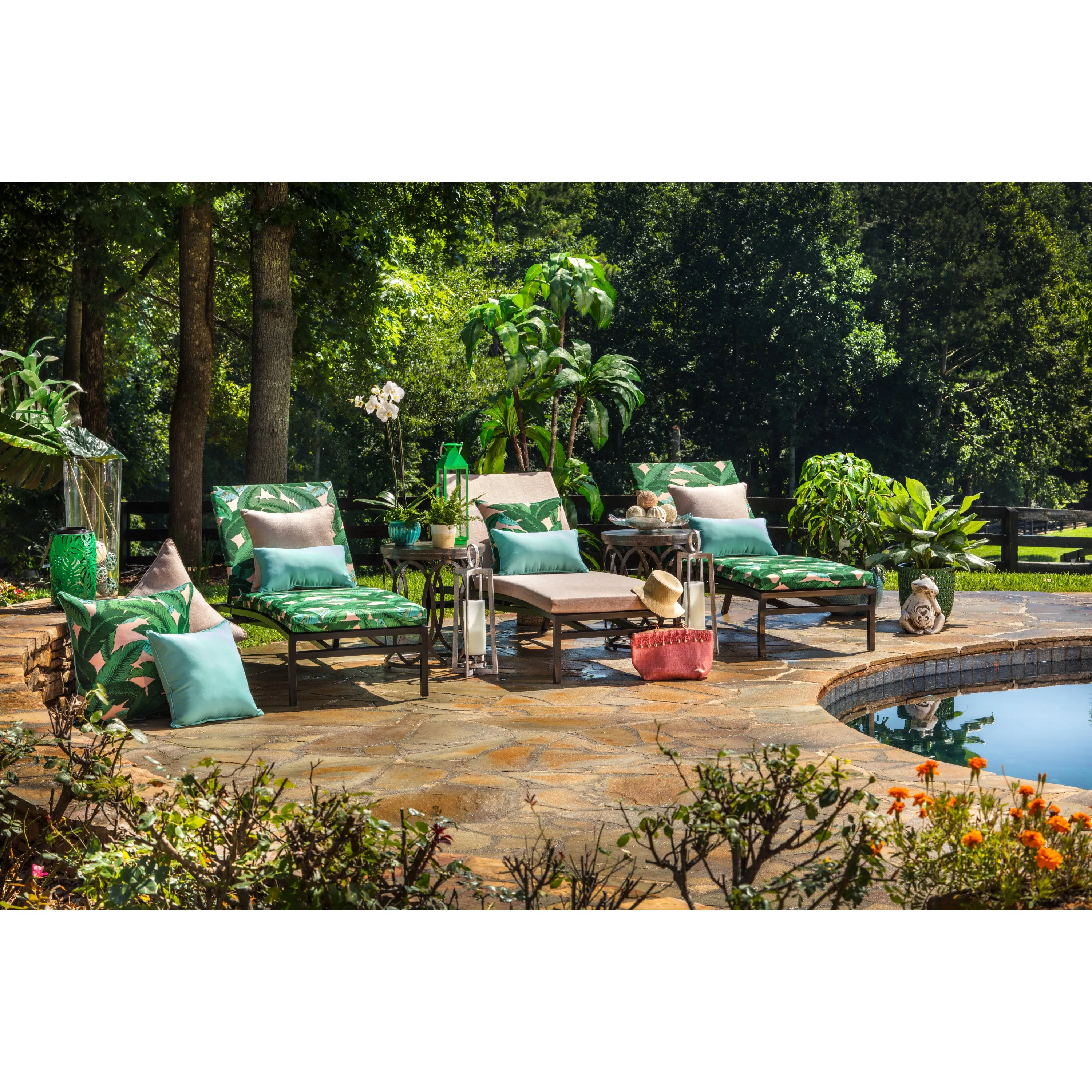 Outdoor/Indoor Radiance Pool Rectangular Throw Pillow (Set of 2)