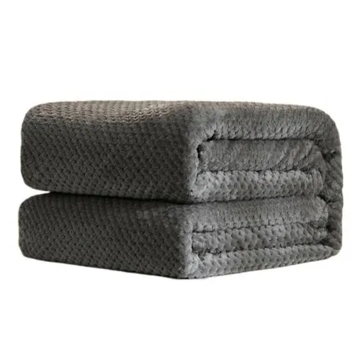 Pineapple Grid Winter Flannel Blanket