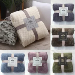 Pineapple Grid Winter Flannel Blanket