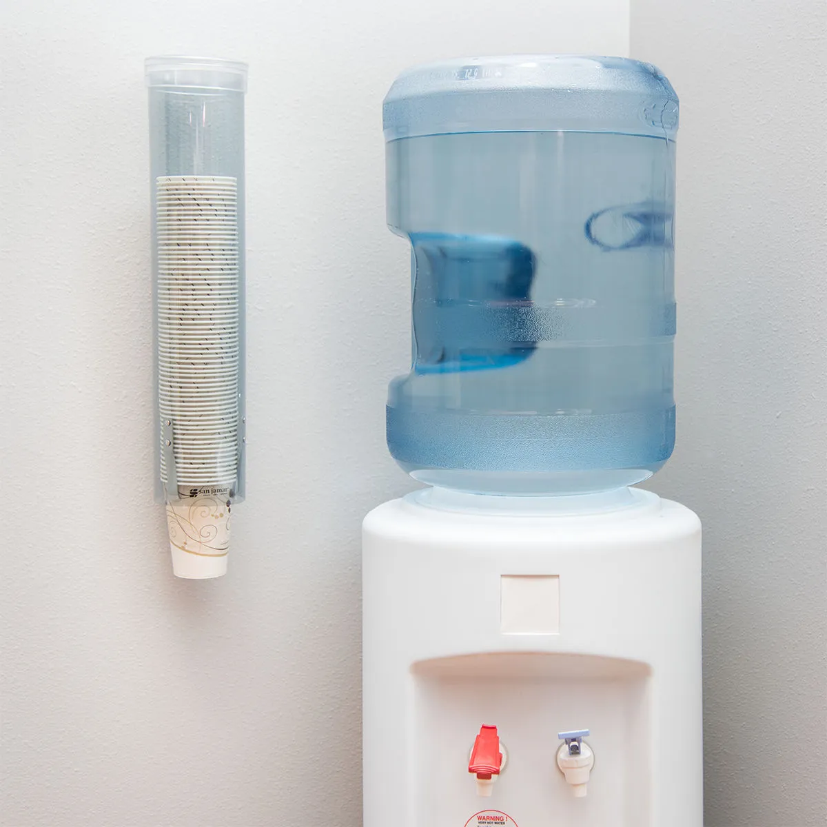 San Jamar C4160TBL 16" Artic Blue Small Water Cup Dispenser - 57-73mm