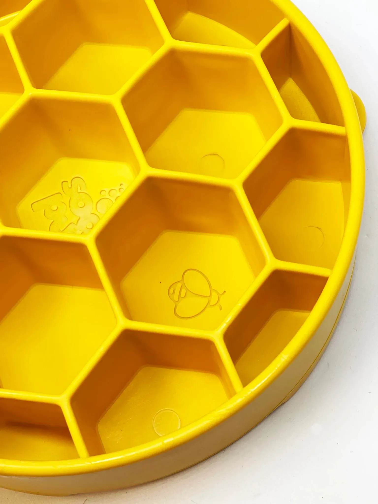 SP Honeycomb Slow Feeder Bowl