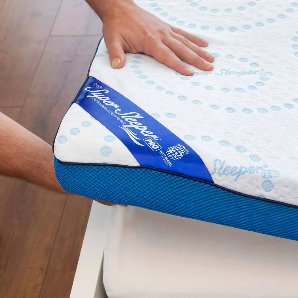 Straight 2 Sleep® Mattress Topper with Cooling Technology   2 BONUS Adjustable Pillows   FREE Delivery